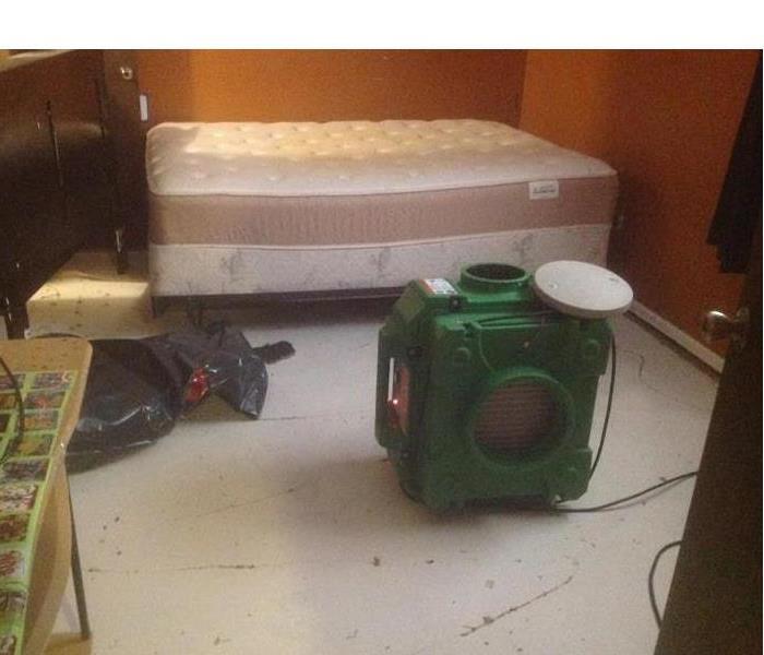 air cleaner in a bedroom, fire odor